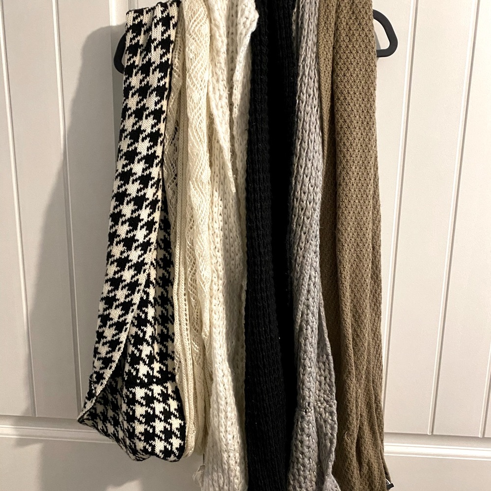 Infinity scarfs- set of 6